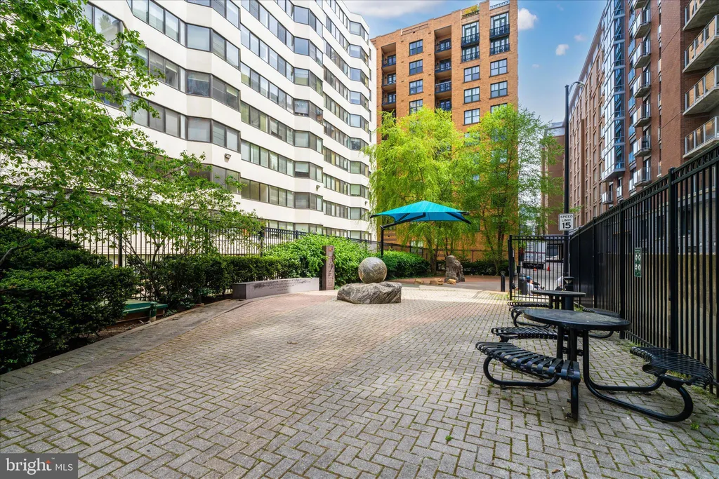 Additional image 43 of 1117 10th Street NW Unit 1009, Washington, DC 20001