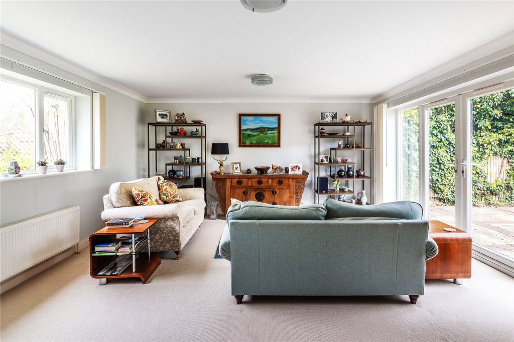 Additional image 7 of 4 bed detached house for saleWoodland Avenue, Cranleigh, Surrey GU6