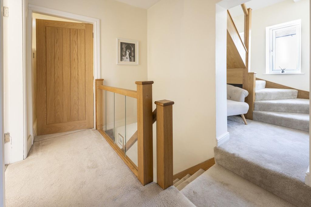 Additional image 14 of 5 bed property for saleCompton Road, Cradley Heath B64