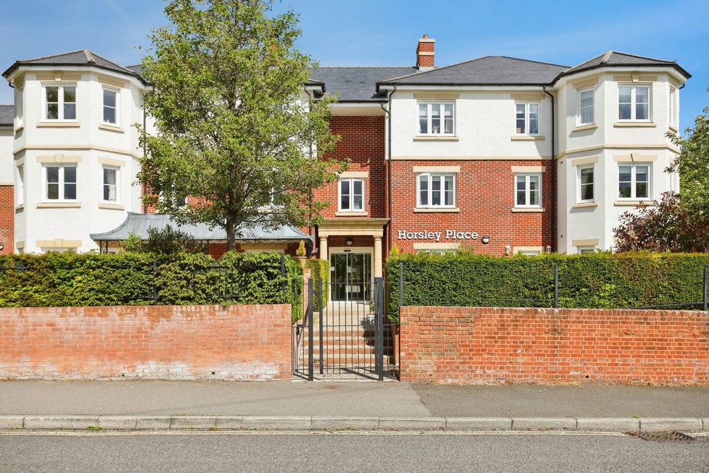 2 bed flat for saleHorsley Place, Cranbrook, Kent TN17