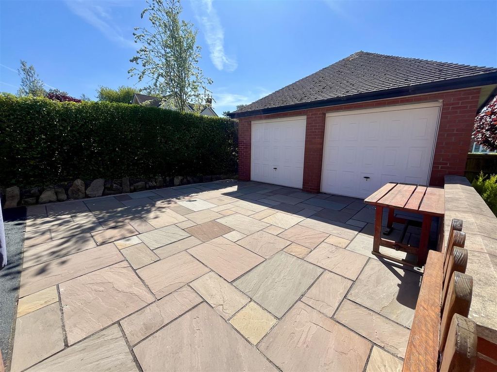 Additional image 70 of 5 bed detached house for salePark Lane, Congleton CW12