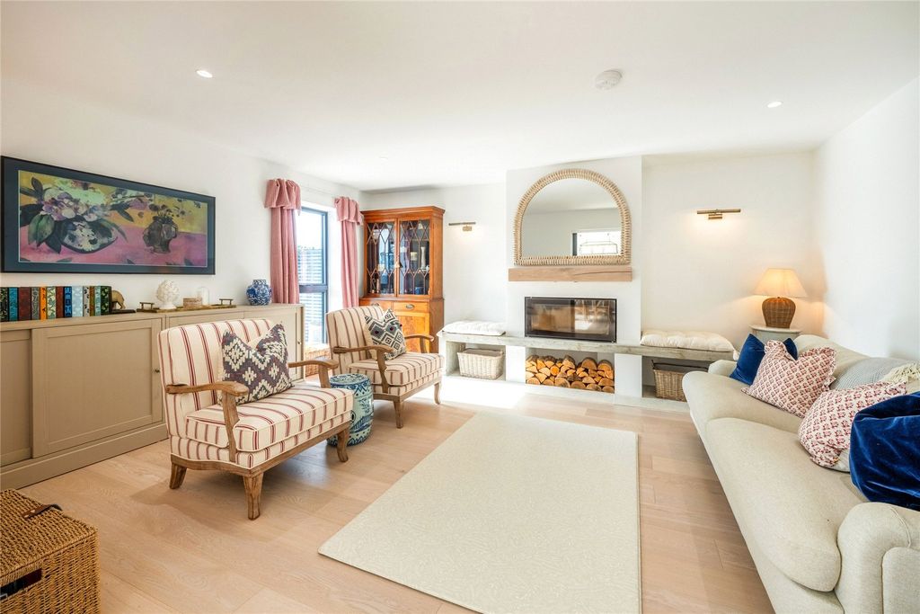Additional image 5 of 4 bed terraced house for saleCourse Horn Lane, Cranbrook, Kent TN17