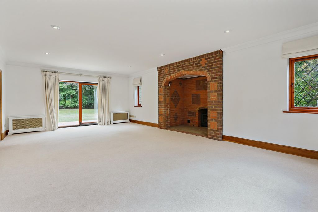 Additional image 6 of 7 bed detached house for saleFairfield Park, Cobham, Surrey KT11