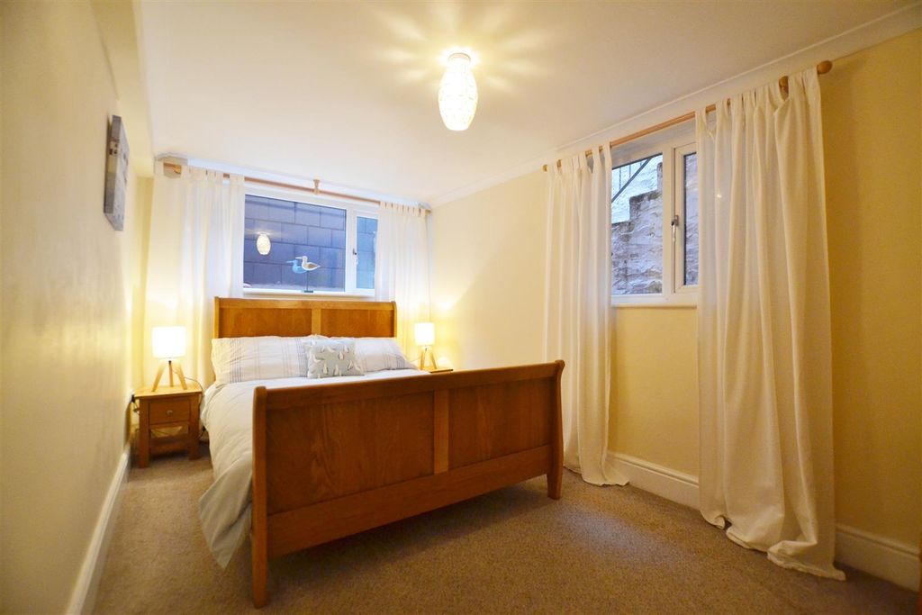 Additional image 11 of 2 bed flat for saleWogan Terrace, Saundersfoot SA69