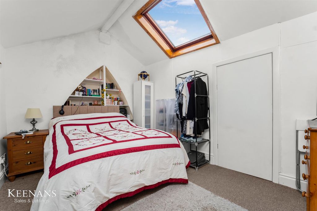 Additional image 8 of 4 bed semi-detached house for saleYork Street, Colne BB8