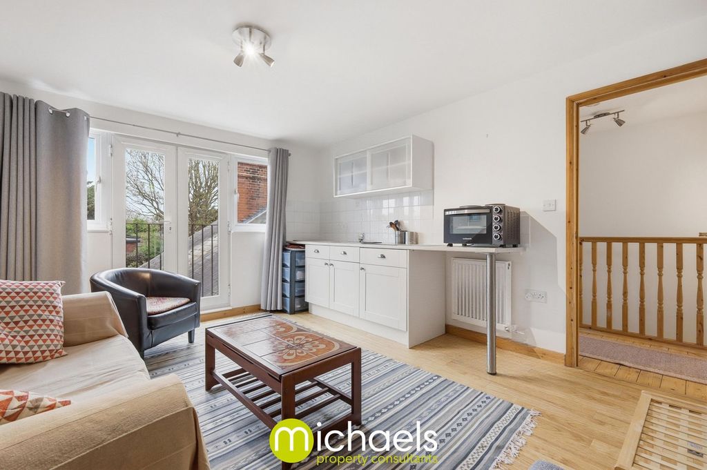 Additional image 29 of 5 bed semi-detached house for saleMaldon Road, Colchester CO3