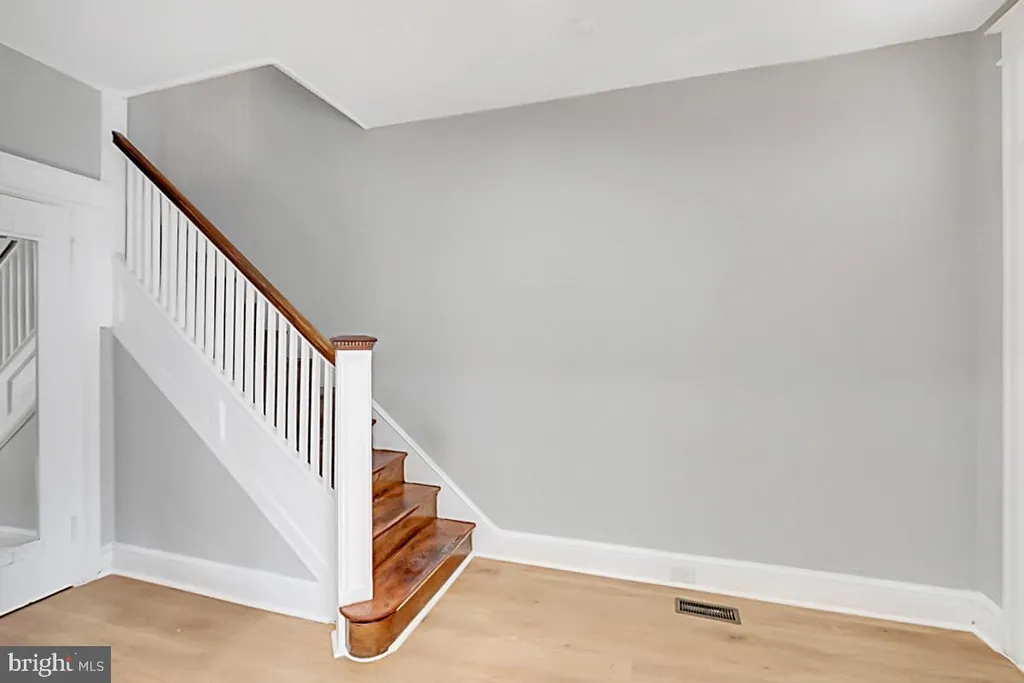 Additional image 25 of 727 Otis Place NW, Washington, DC 20010