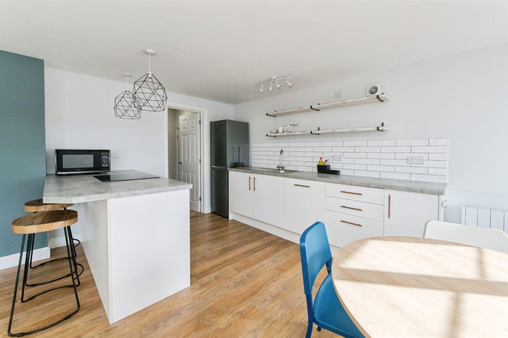Additional image 3 of 2 bed flat for saleCowley Bridge Road, Exeter EX4
