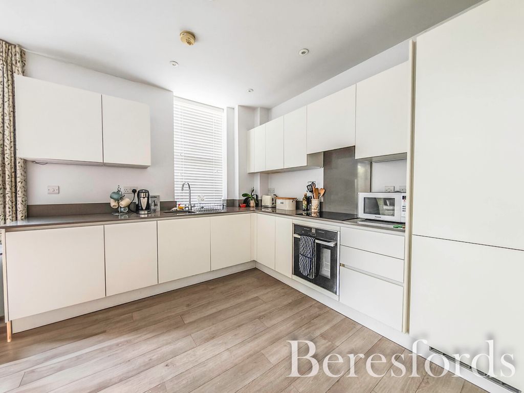 Additional image 6 of 2 bed flat for saleHigh Street, Colchester CO1