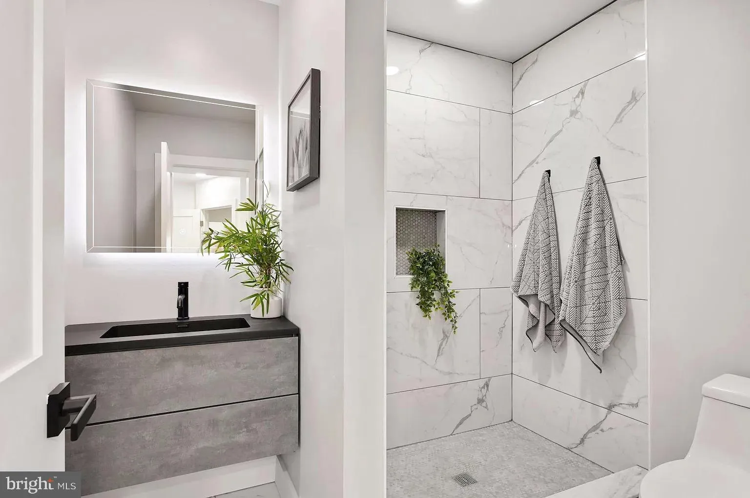 Additional image 17 of 420 20th Street NE, Washington, DC 20002