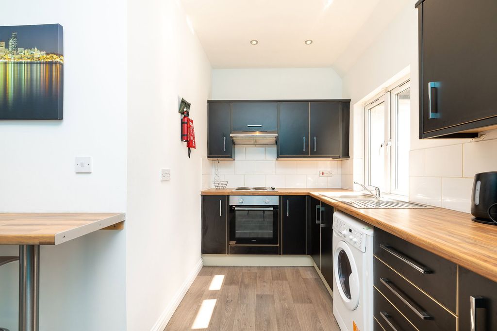 Additional image 11 of 16 bed detached house for saleBinley Road, Coventry CV3