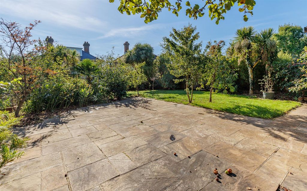 Additional image 28 of 5 bed detached house for saleCowes, Isle Of Wight PO31