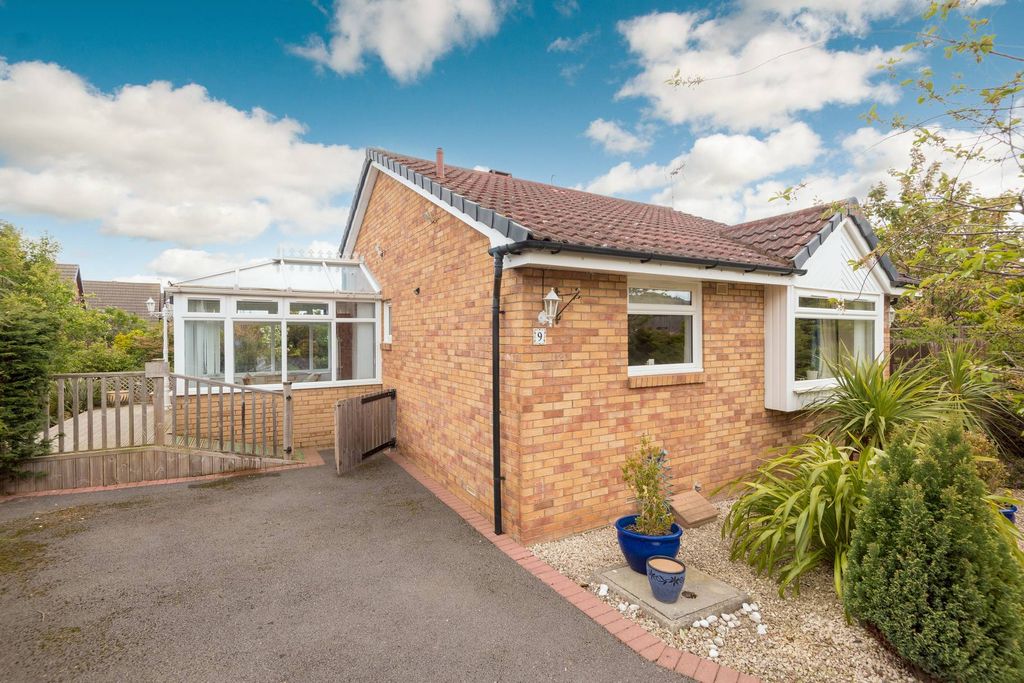 2 bed detached bungalow for sale9 Beachmont Place, Dunbar EH42