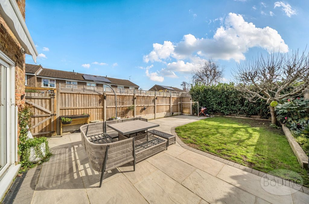 Additional image 10 of 4 bed semi-detached house for saleMossfield, Cobham, Surrey KT11