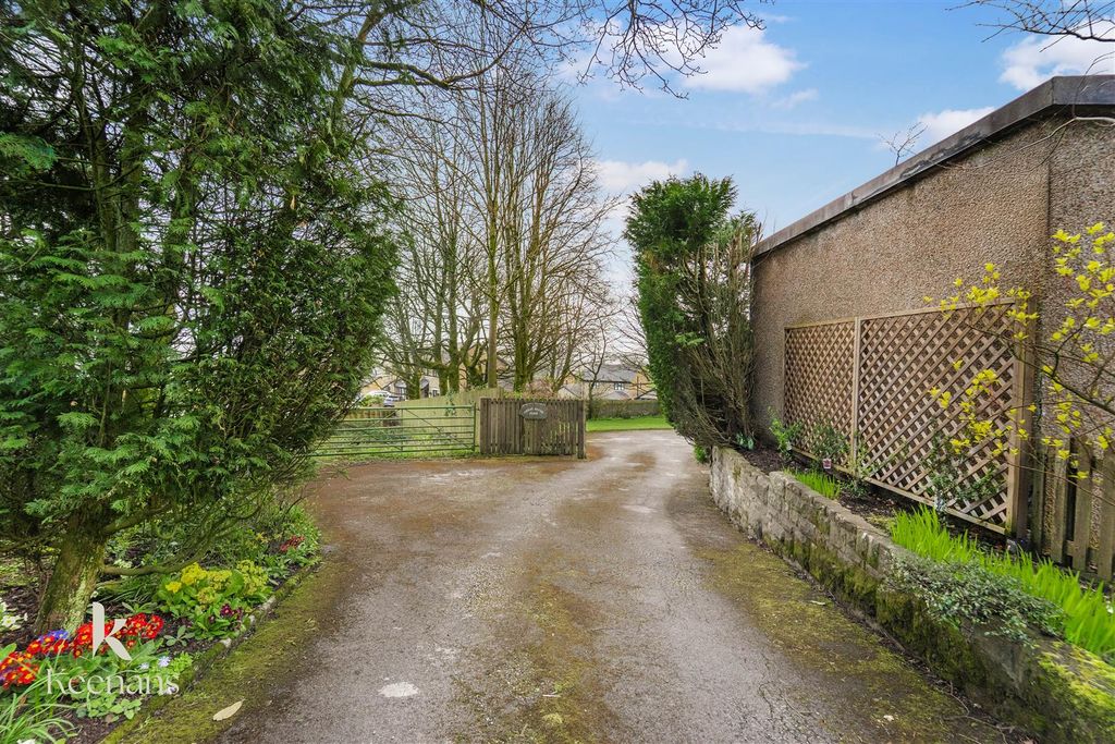 Additional image 72 of 5 bed farmhouse for saleRed Lane, Colne BB8
