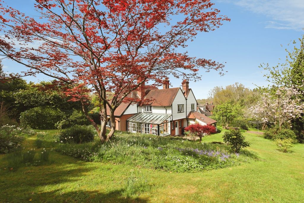 4 bed detached house for saleHawkhurst Road, Cranbrook, Kent TN17