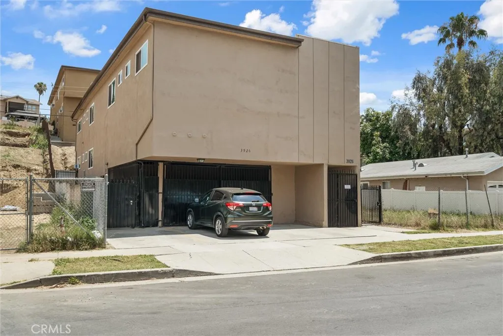 Additional image 7 of 3925 Barrett Rd, Los Angeles, CA 90032