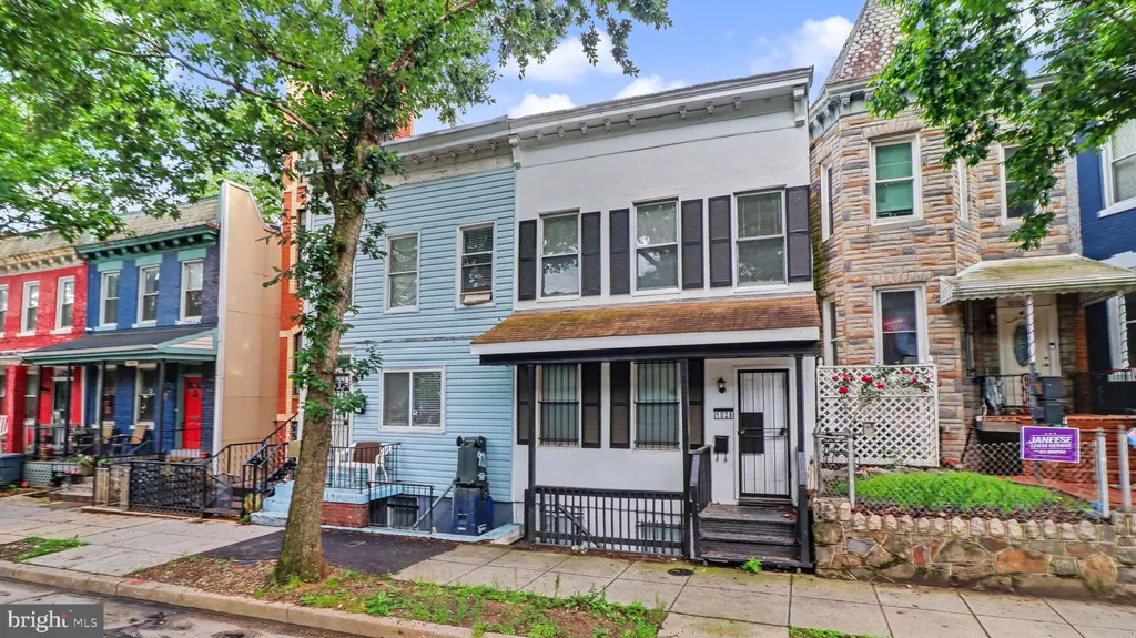 Additional image 2 of 1028 Kenyon Street NW, Washington, DC 20010