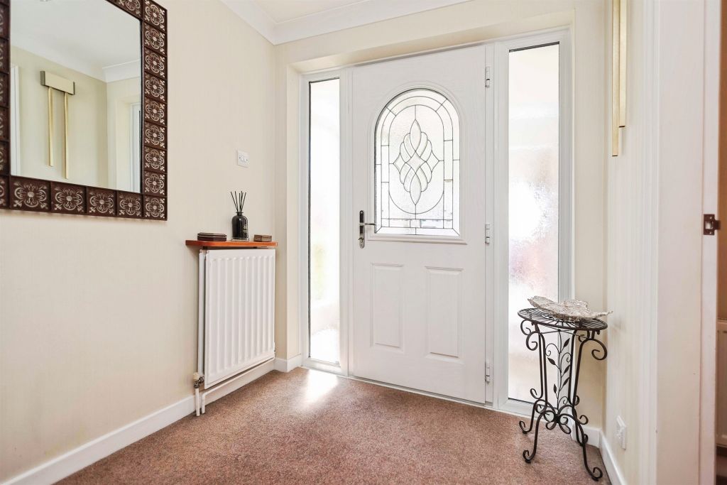 Additional image 14 of 4 bed detached house for saleThe Crescent, Cradley Heath B64