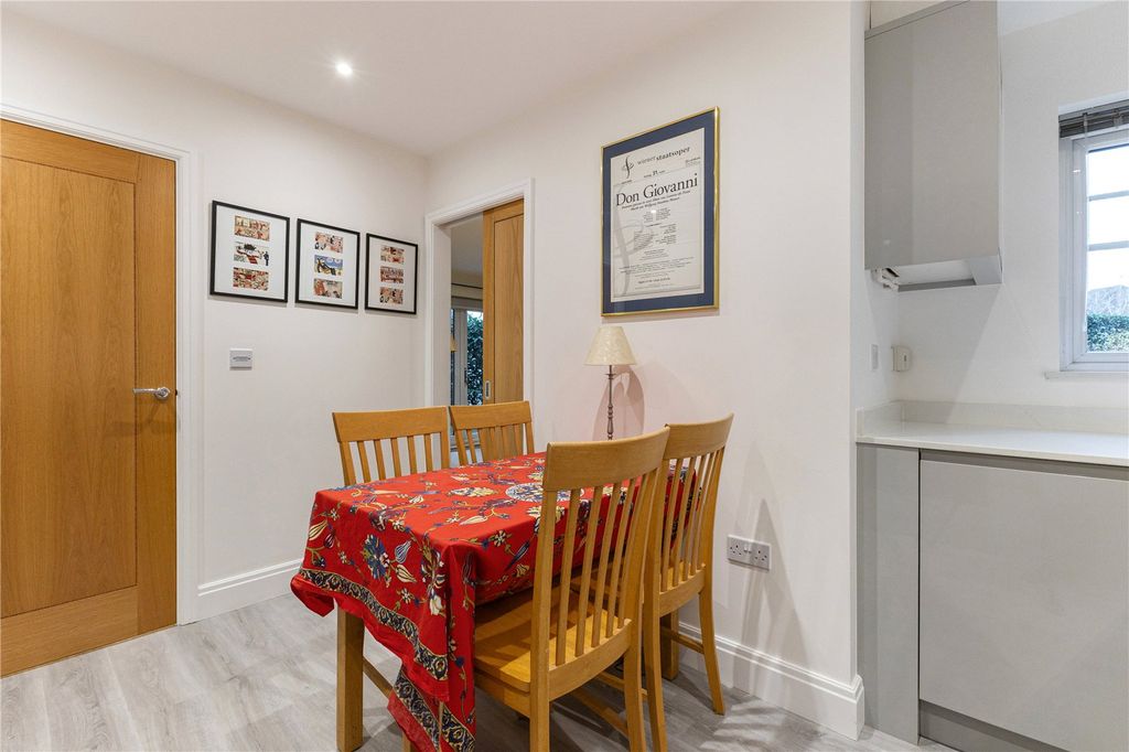 Additional image 6 of 3 bed flat for saleBetween Streets, Cobham, Surrey KT11
