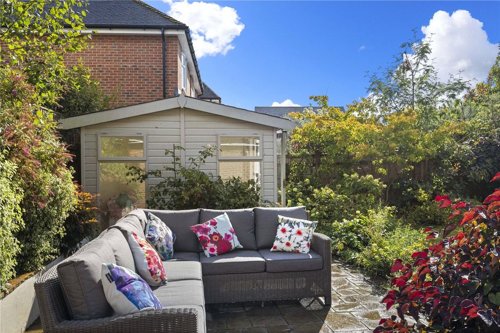 Additional image 31 of 5 bed detached house for saleLeith Way, Cranleigh, Surrey GU6