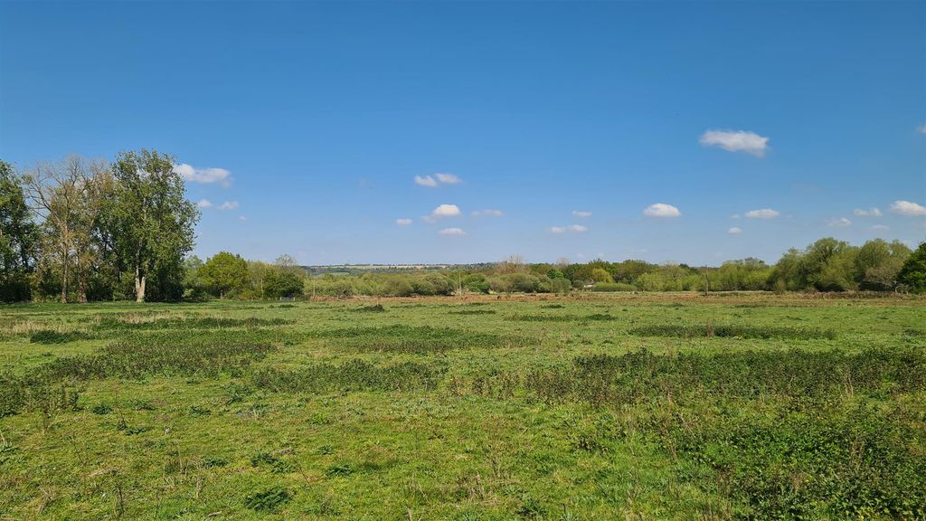 Land for saleBramley, Guildford GU5