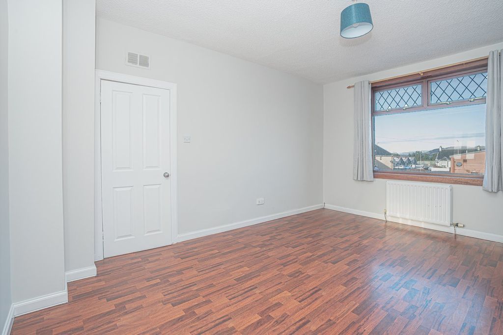Additional image 5 of 2 bed flat for saleSmall Street, Lochgelly KY5