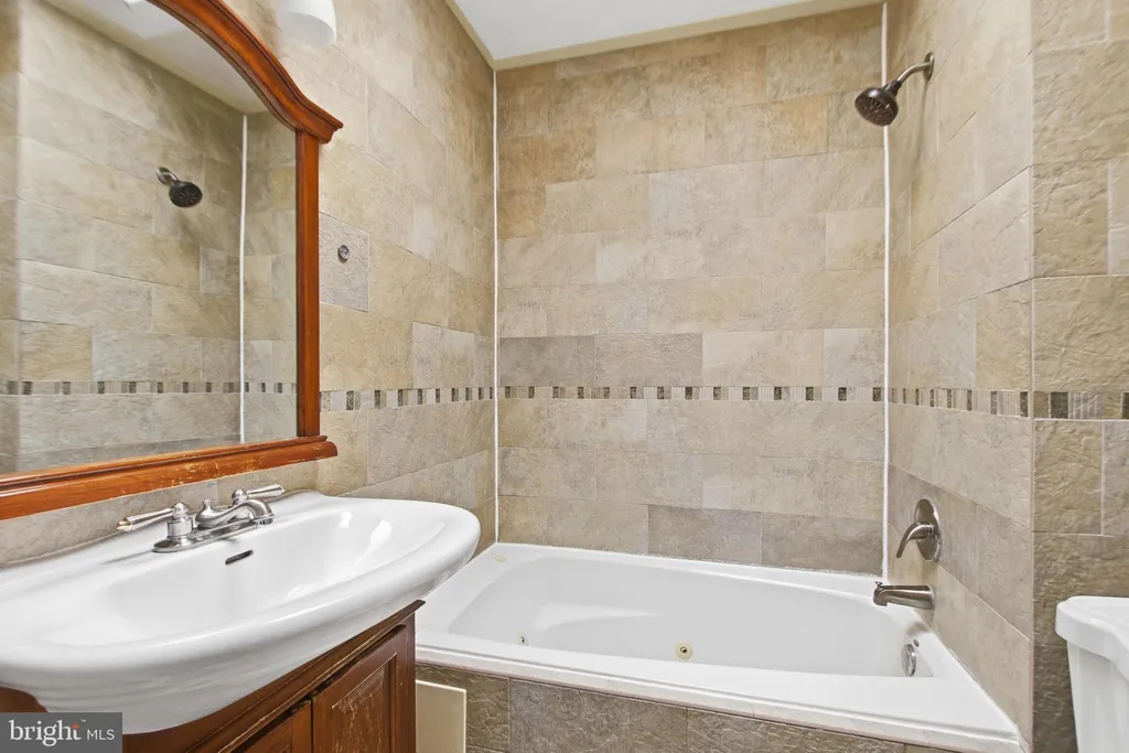 Additional image 23 of 440 NW Delafield Place NW, Washington, DC 20011