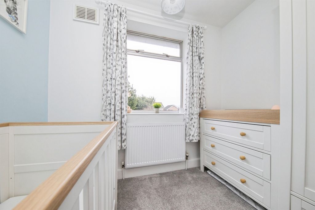 Additional image 14 of 3 bed semi-detached house for saleSt. Andrews Avenue, Colchester CO4