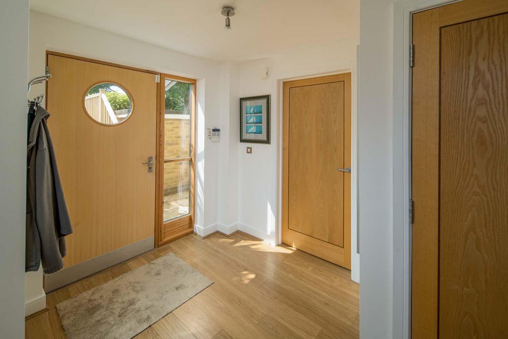 Additional image 4 of 4 bed semi-detached house for saleCowes, Isle Of Wight PO31