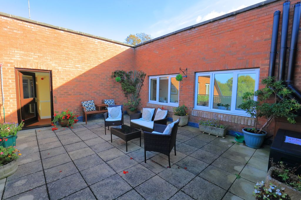 Additional image 10 of 2 bed flat for salePrimlea Court, Corbridge NE45