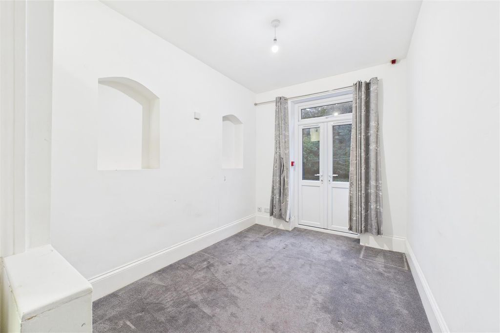 Additional image 15 of 21 bed detached house for saleCambridge Road, Clevedon BS21