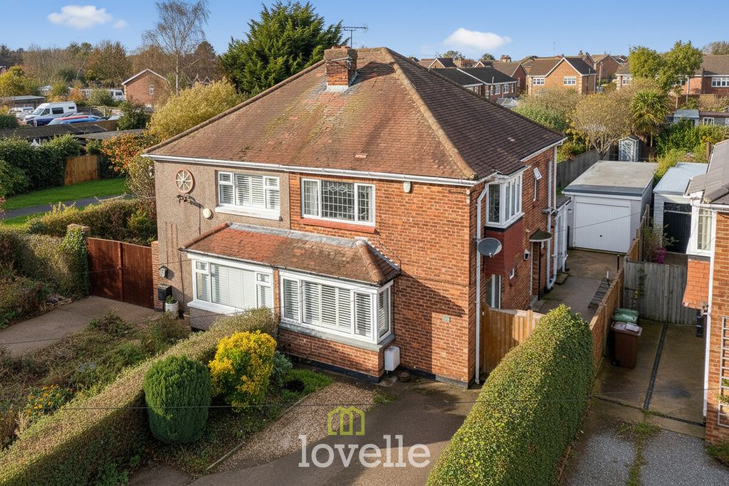 3 bed semi-detached house for saleHumberston Road, Cleethorpes DN35