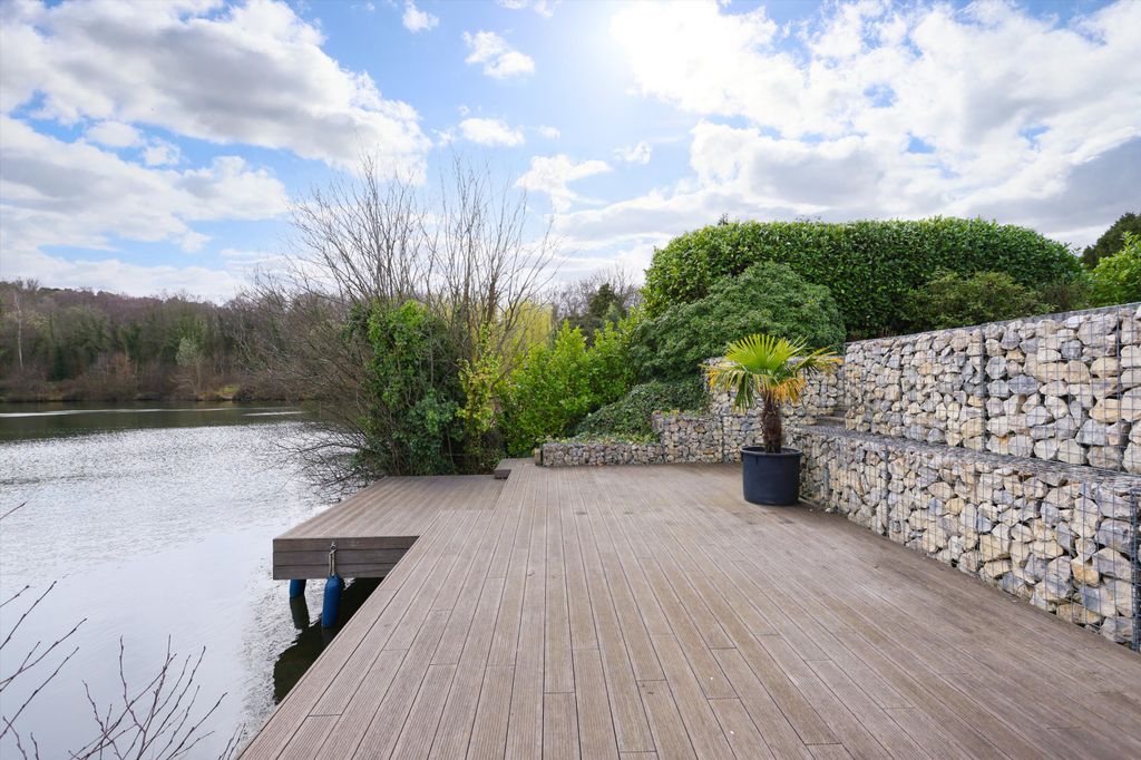 Additional image 22 of 4 bed detached house for saleHeathfield, Cobham, Surrey KT11