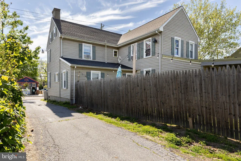 324 E Broadway Rd, Salem, NJ 08079 photo 3