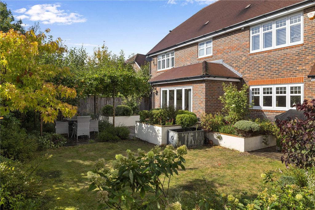 Additional image 34 of 5 bed detached house for saleLeith Way, Cranleigh, Surrey GU6