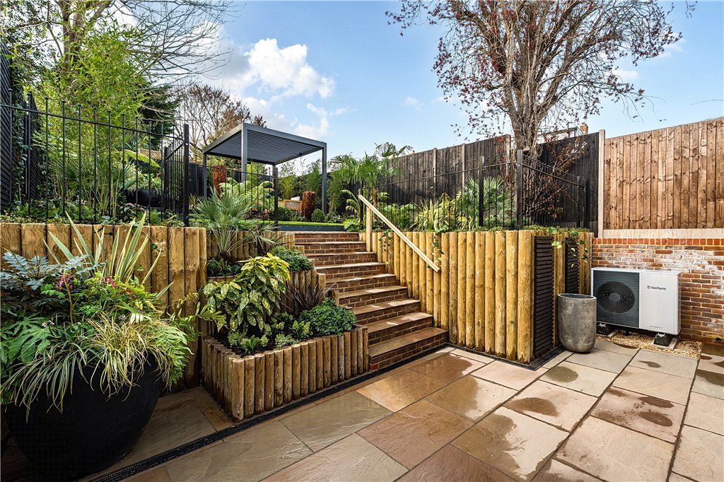 Additional image 28 of 4 bed detached house for saleChipstead Way, Banstead SM7