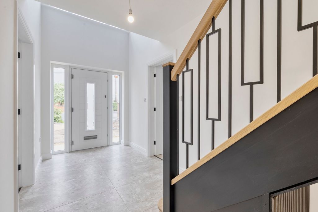 Additional image 17 of 4 bed detached house for salePlot 2, 27 Crewe Road, Shavington, Crewe CW2