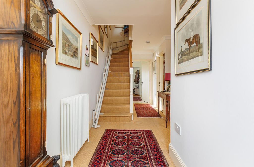 Additional image 3 of 4 bed property for saleCowes, Isle Of Wight PO31