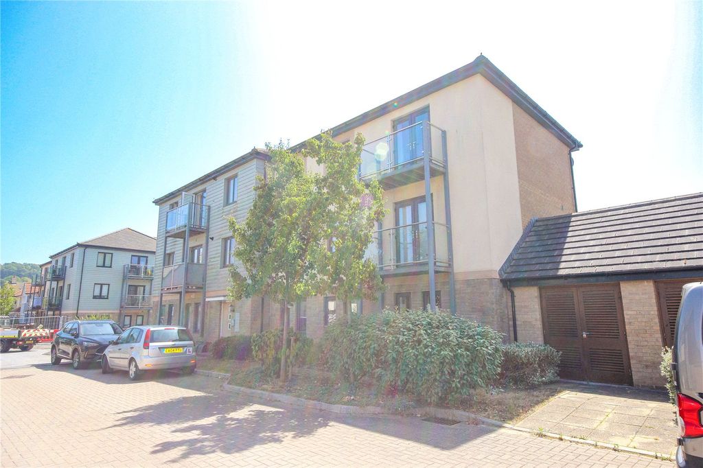 2 bed flat for saleShearwater Way, Seaton, Devon EX12