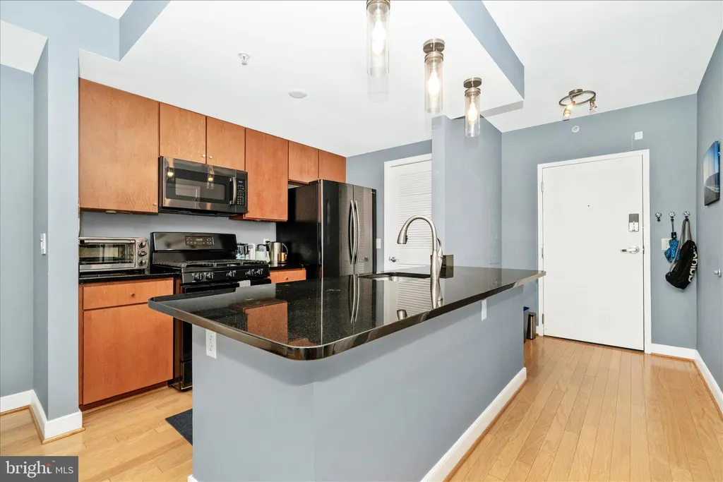 Additional image 9 of 1117 10th Street NW Unit 1009, Washington, DC 20001