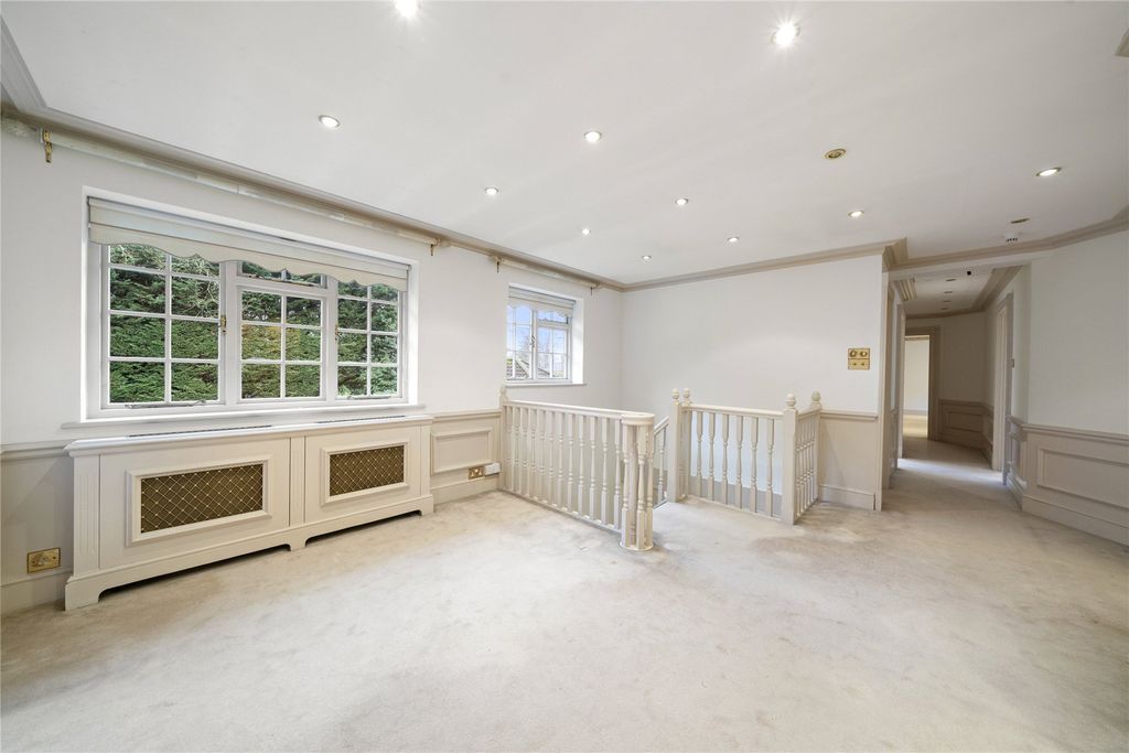 Additional image 9 of 5 bed detached house for saleFairmile Lane, Cobham, Surrey KT11