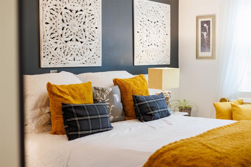 Additional image 15 of 3 bed flat for saleCowes, Isle Of Wight PO31