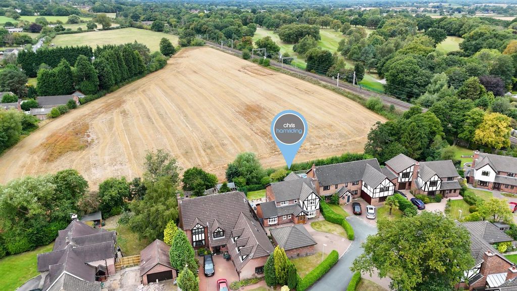 Additional image 2 of 4 bed detached house for salePaddocks Green, Congleton CW12