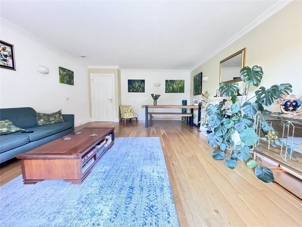 Additional image 3 of 3 bed flat for saleFieldgate Court, 42 Portsmouth Road, Cobham, Surrey KT11