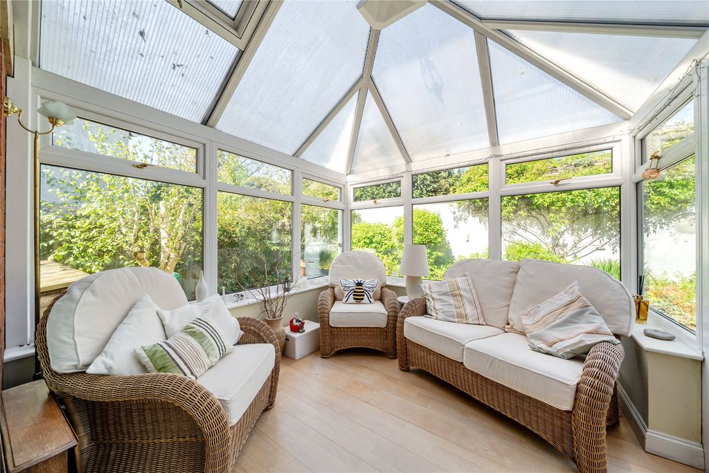 Additional image 4 of 4 bed detached house for saleCromwells Meadow, Crediton, Devon EX17