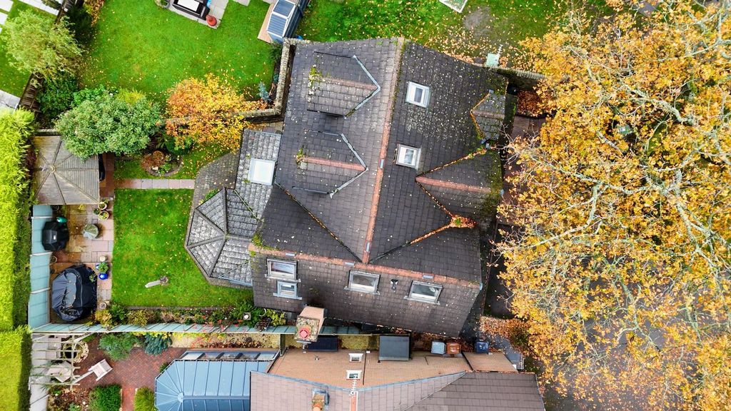 Additional image 48 of 7 bed detached house for saleBradbury Gardens, Congleton CW12