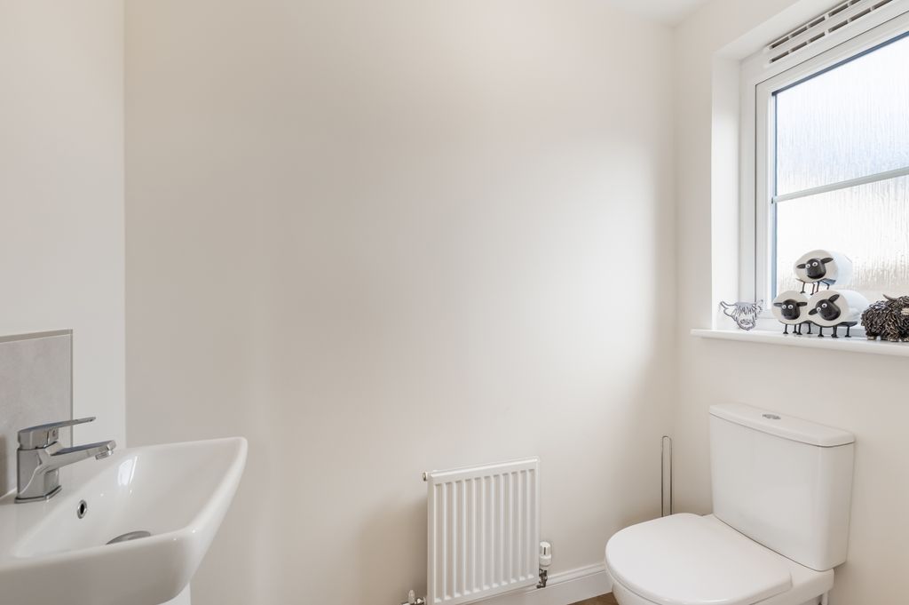 Additional image 13 of 4 bed detached house for saleLambourne Crescent, Coatbridge ML5