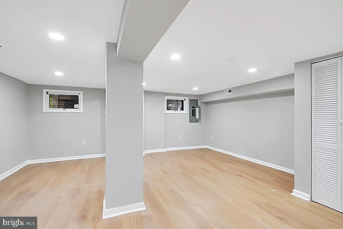 Additional image 40 of 727 Otis Place NW, Washington, DC 20010