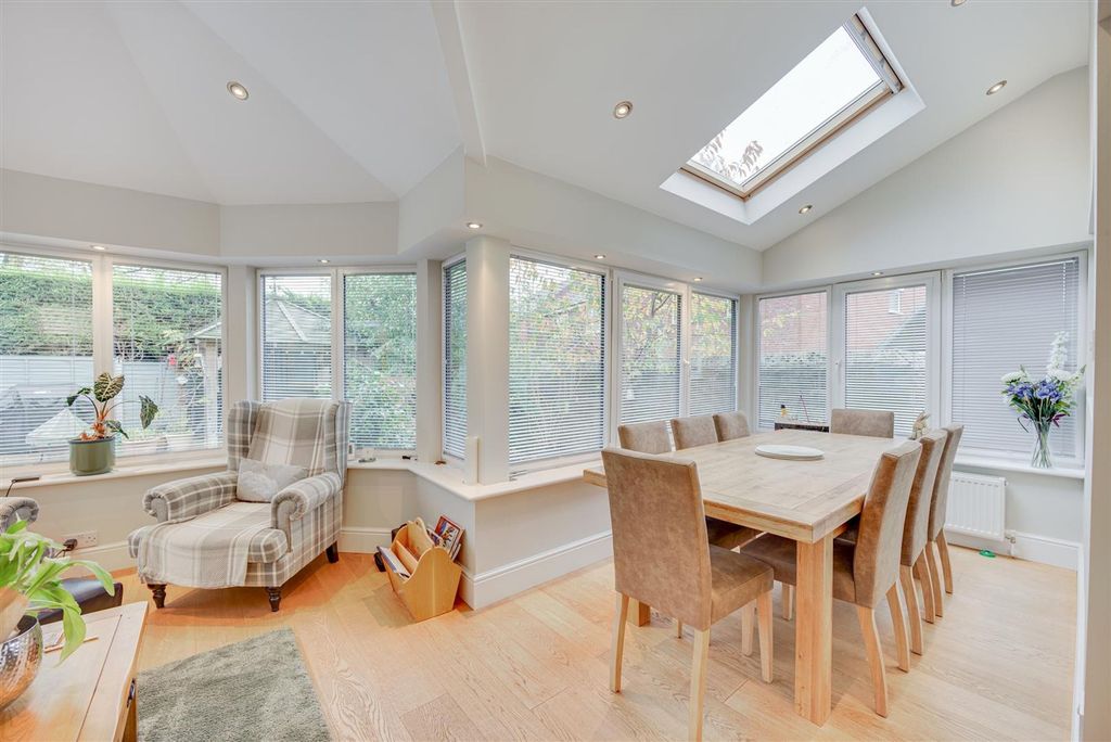 Additional image 10 of 7 bed detached house for saleBradbury Gardens, Congleton CW12